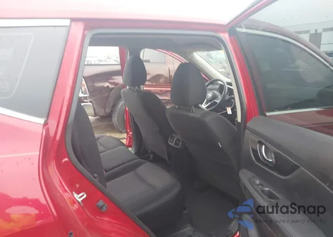 2017 Nissan Rogue S z USA, uszkodzony, nr VIN JN8AT2MT4HW391257